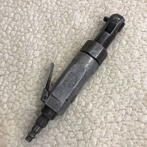 Mac Tools 1/4" Drive Pneumatic Air Impact Wrench Ratchet